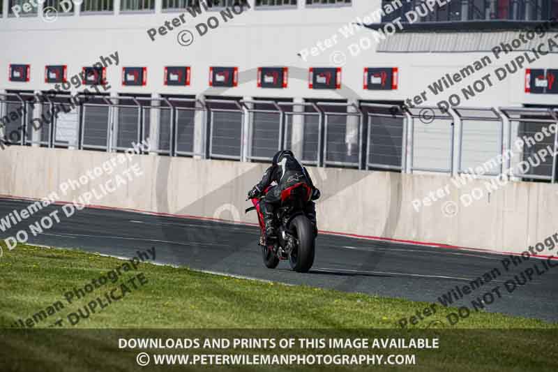 Circuito de Navarra;Spain;event digital images;motorbikes;no limits;peter wileman photography;trackday;trackday digital images